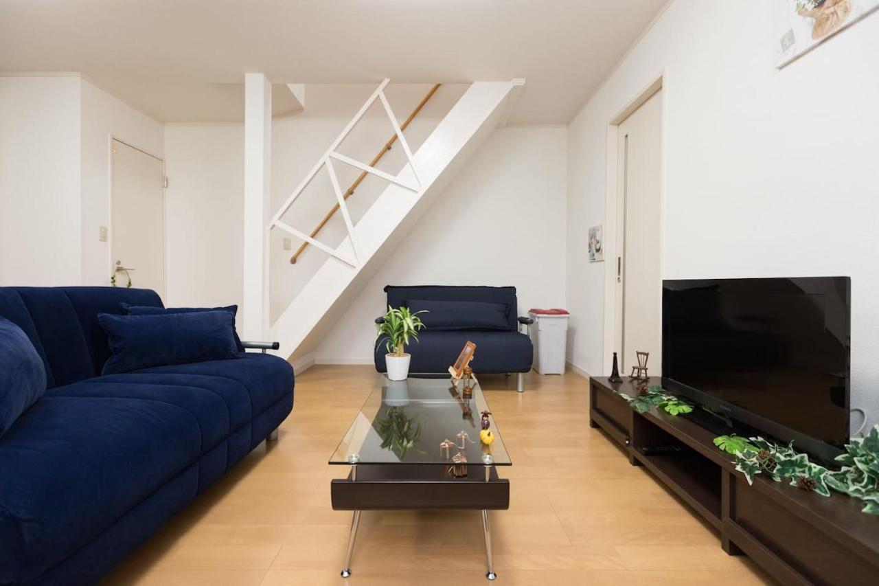 Higashimukojima House *